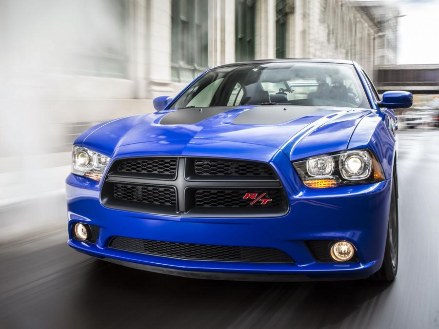  Dodge Charger RT Daytona 2013 года  (фото 11 из 16)